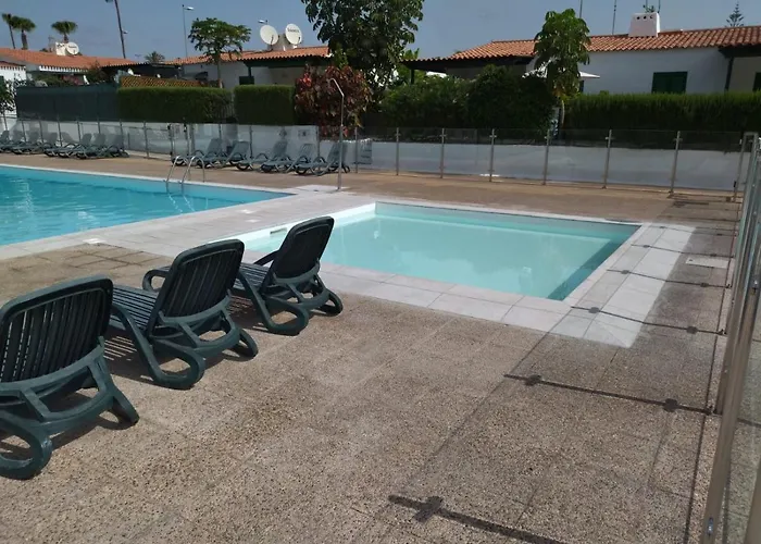 Tartanas 144 Playa Del Ingles, Jumbo 펜션 플라야 델 잉글스